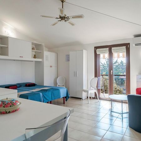Casa Lugana 15 - Monolocale Con Piscina Fronte Lago Σιρμιόνε Εξωτερικό φωτογραφία
