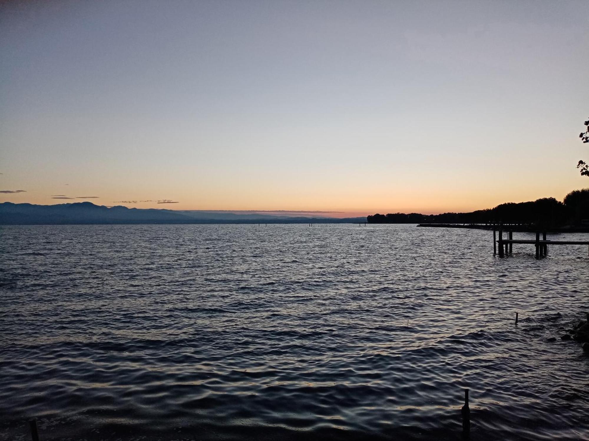 Casa Lugana 15 - Monolocale Con Piscina Fronte Lago Σιρμιόνε Εξωτερικό φωτογραφία