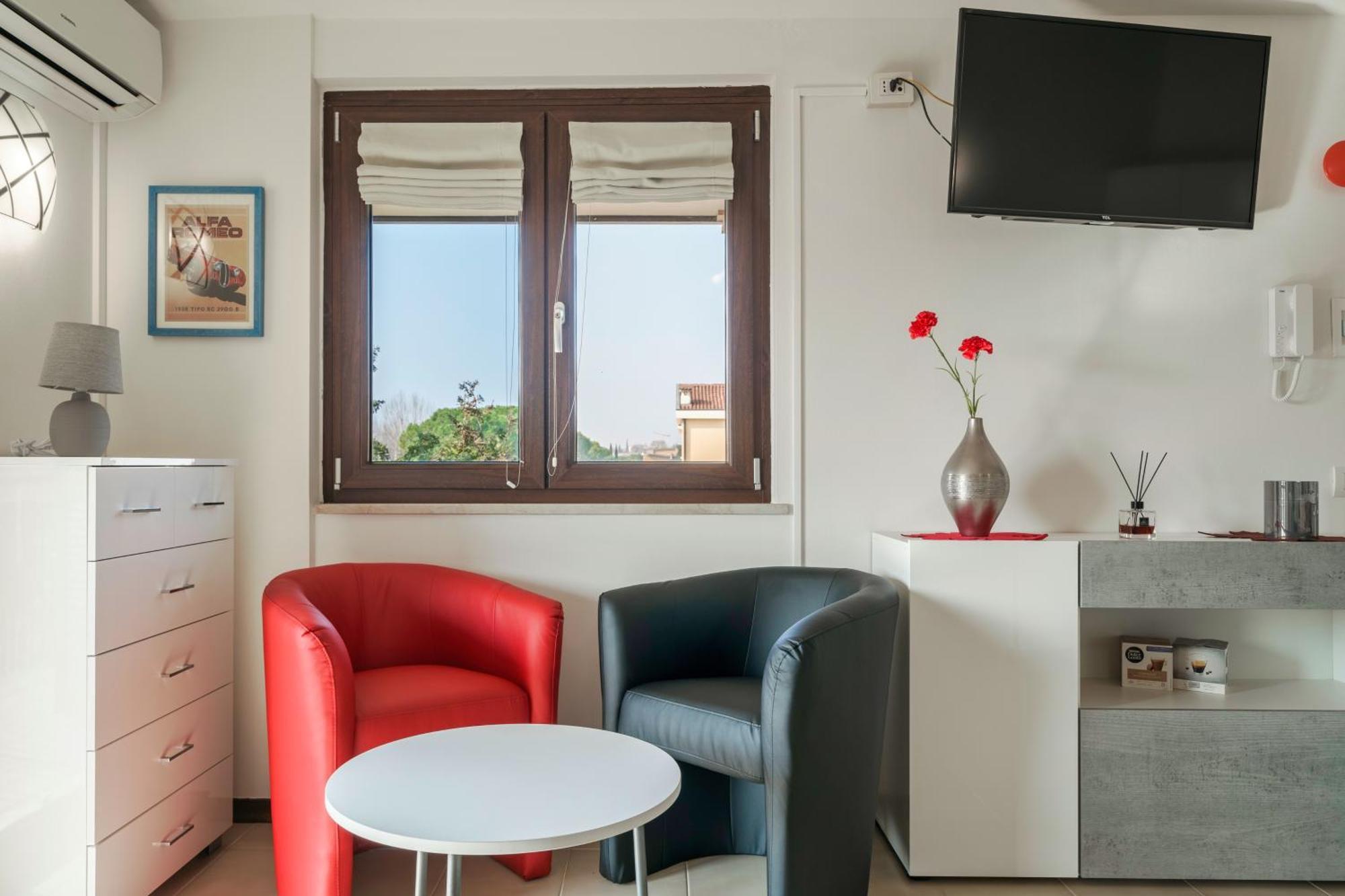 Casa Lugana 15 - Monolocale Con Piscina Fronte Lago Σιρμιόνε Εξωτερικό φωτογραφία