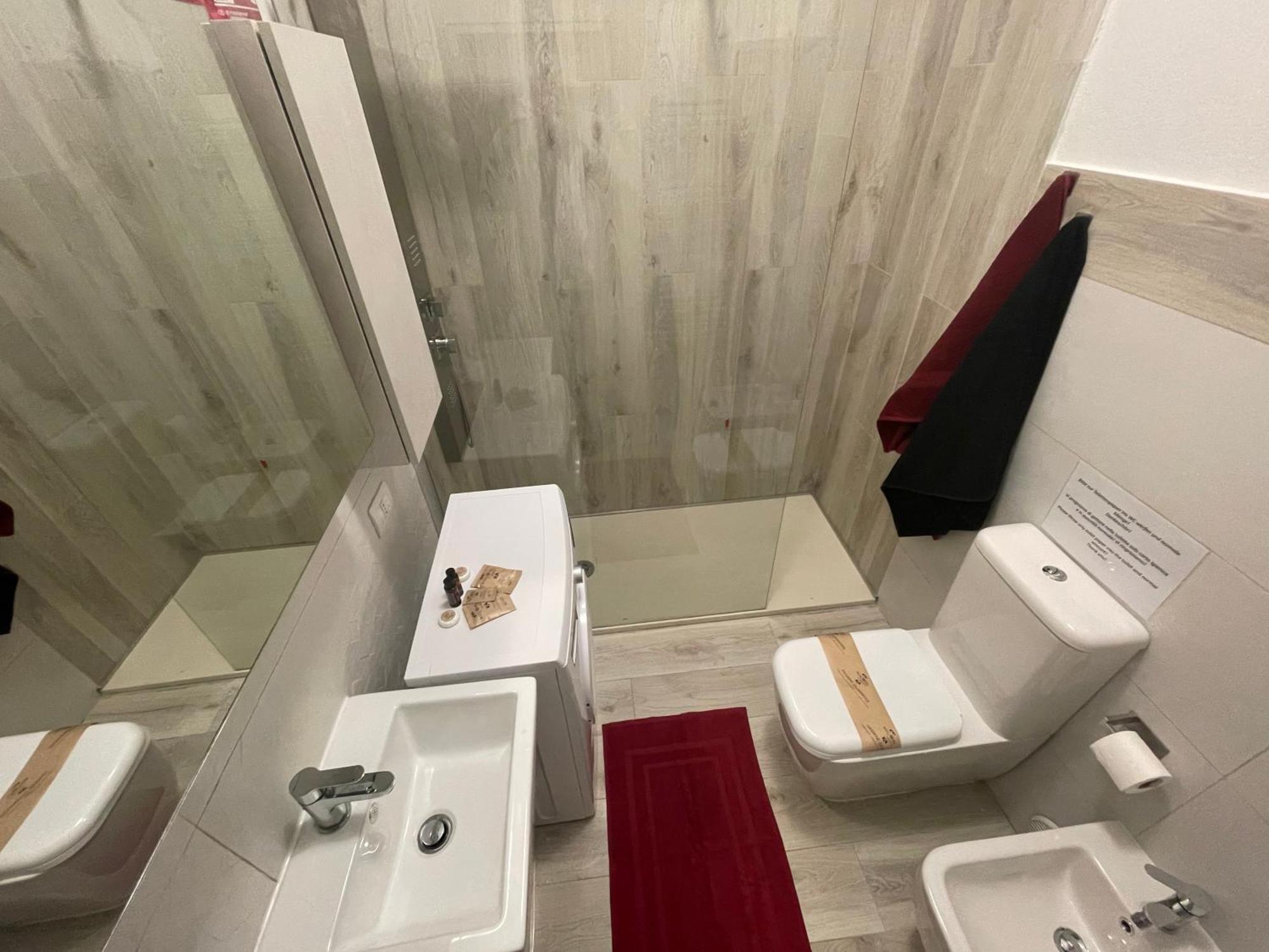 Casa Lugana 15 - Monolocale Con Piscina Fronte Lago Σιρμιόνε Εξωτερικό φωτογραφία